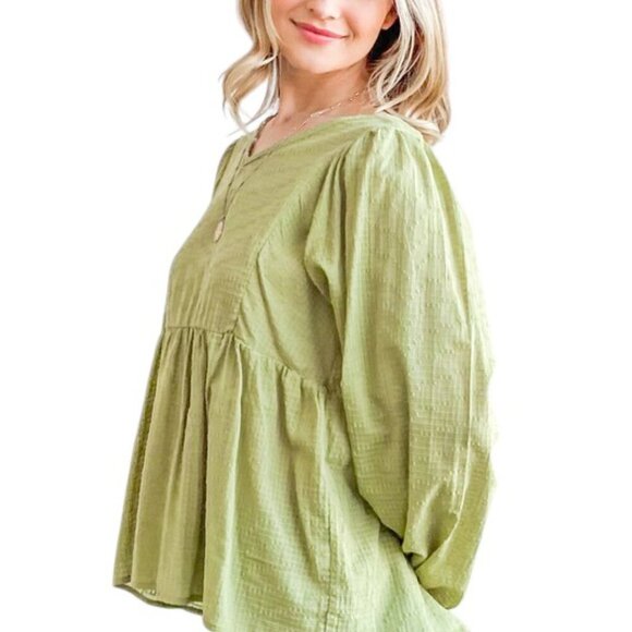 Green Spring Textured V-Neck Blouse - Picture 5 of 7